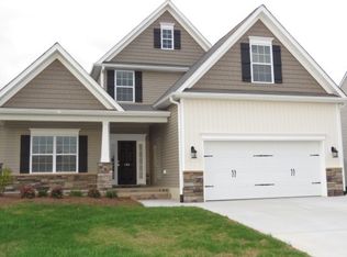 105 Rolling Meadow Ln, Clemmons, NC 27012