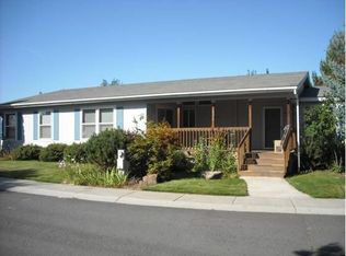 2375 SW Yarrow Creek Dr, Redmond, OR 97756
