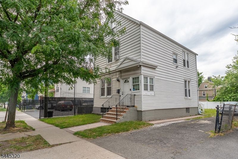 1st image of 971 Grove St