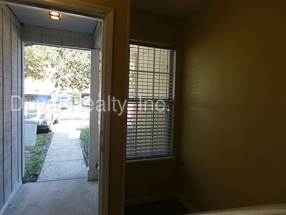 4th image of 5814 Liska Dr