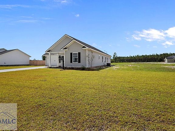 3rd image of 283 Freshwater Ln