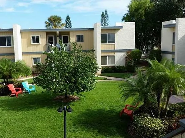 1510 NE 12th Ter APT E13, Jensen Beach, FL 34957