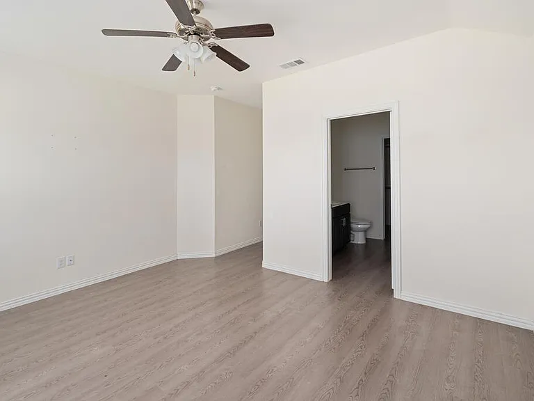 117 Willowbend Loop — Photo 13