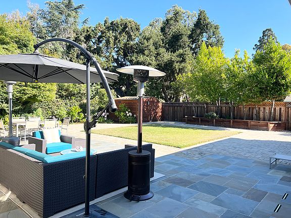 4th image of 564 Casita Way