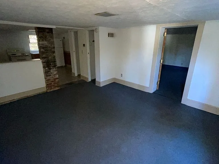 636 Federal Ter SE #B — Photo 2