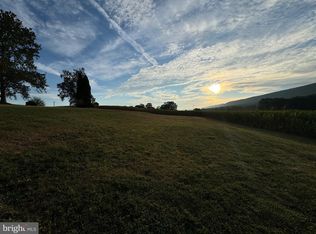 421 Broad St, Hegins, PA 17938