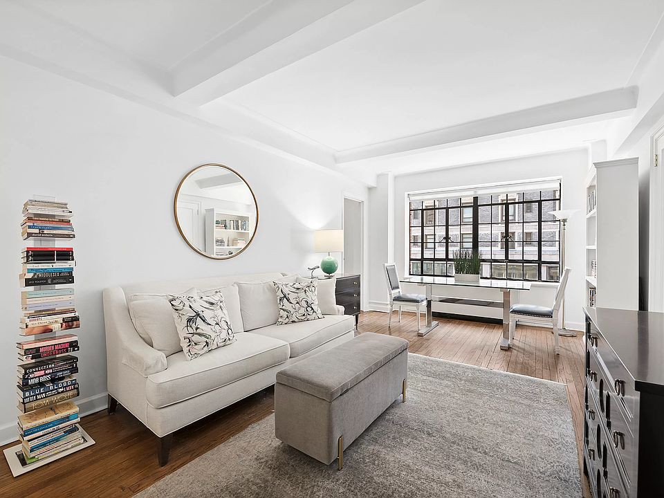 1st image of 10 Park Ave #5B