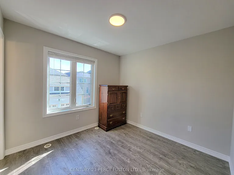 2740 Donald Cousens Pkwy #COACH — Photo 7