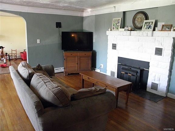 4th image of 3626 Salisbury Ave