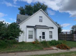 901 Clay St, Beardstown, IL 62618