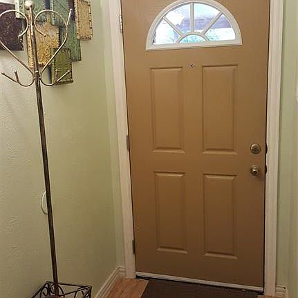 4th image of 7409 Sandhurst Ln S
