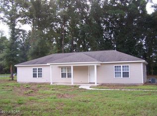 5145 Private Ln, Marianna, FL 32446