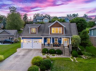 2318 Edinburgh Channel Rd, Kingsport, TN 37664