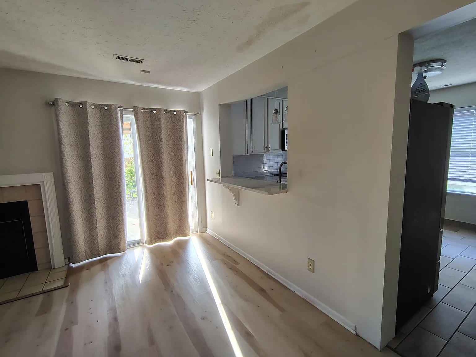 3 bed, 1535 sqft, $2,000 — Photo 4