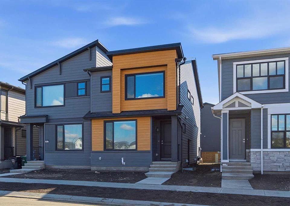 1st image of 107 NE Royston Way NW