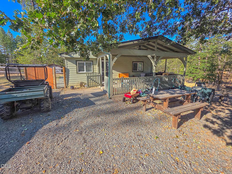 1st image of 3757 Russell Rd