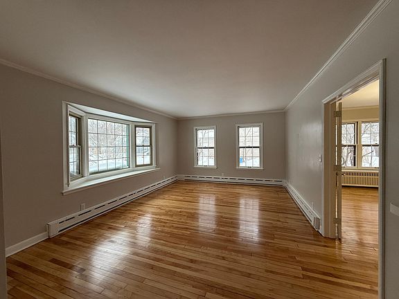 5th image of 120 W Gogebic St