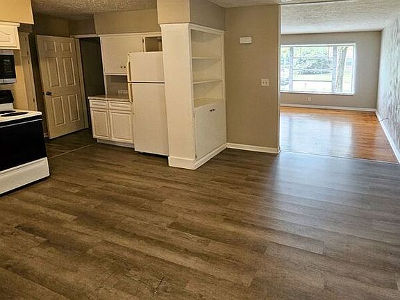 2nd image of 158 Highfield Dr