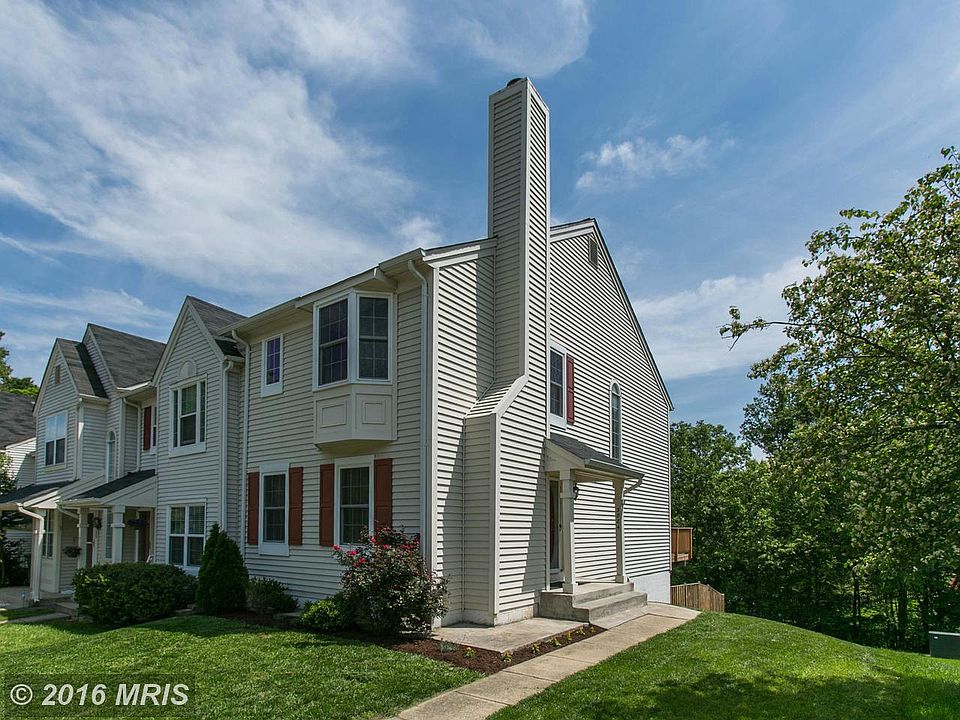 1st image of 3884 Marquis Pl