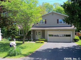 7640 Anne Ter, North Syracuse, NY 13212