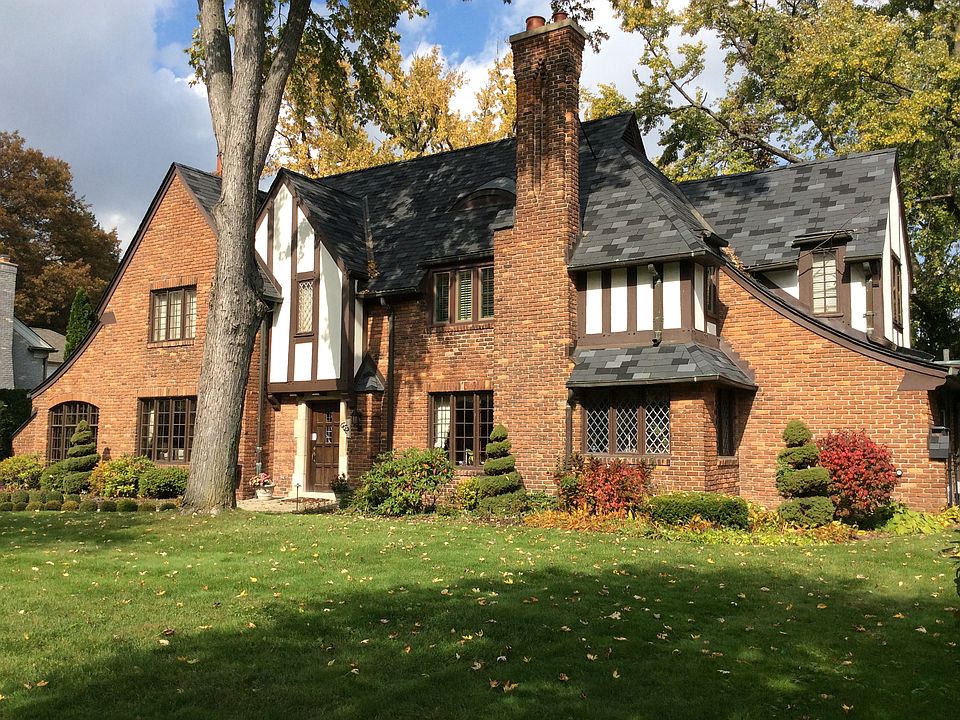 1st image of 662 Sunningdale Dr