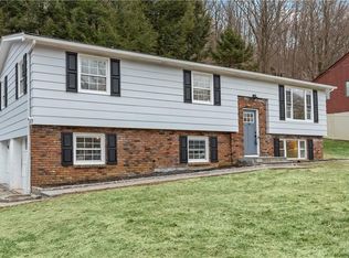 28 Valley Ln, Garrison, NY 10524