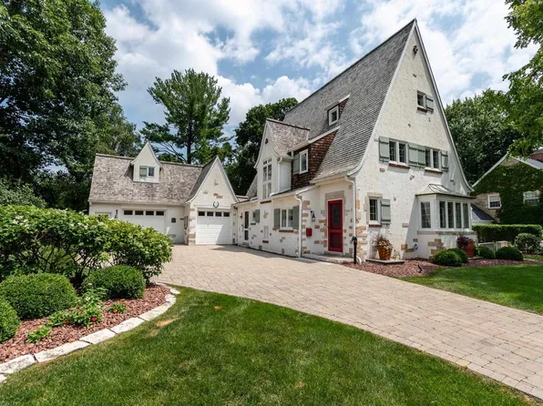 324 Lakewood Boulevard, Madison, WI 53704