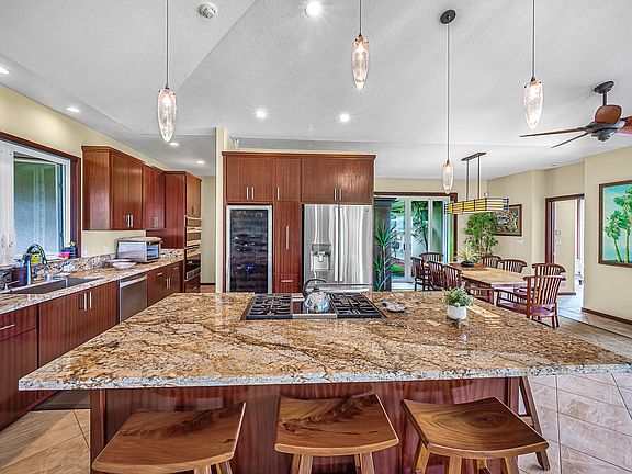 3rd image of 28-1144 Loa Rd