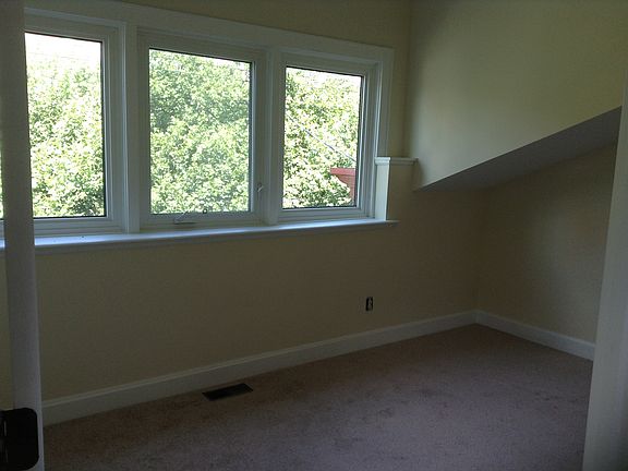 4th image of 2808 Jefferson Ave