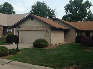 10 Berry Patch Ln, Glen Carbon, IL 62034