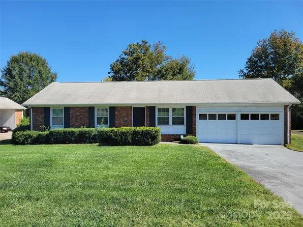 2516 Dalebrook Dr #3, Charlotte, NC 28216