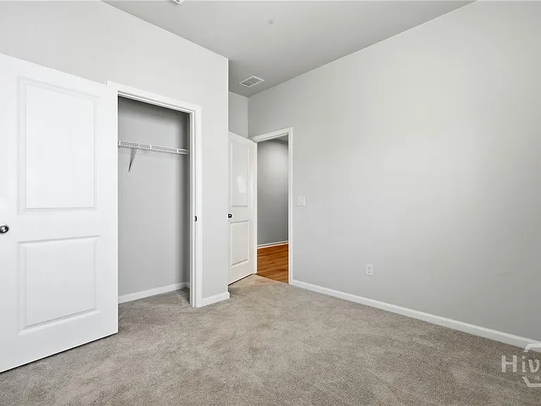 217 Crosstown Ave — Photo 13