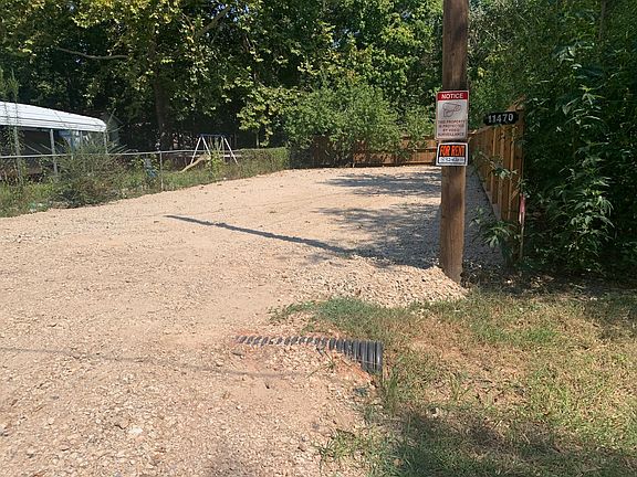 5th image of 11470 Underwood St