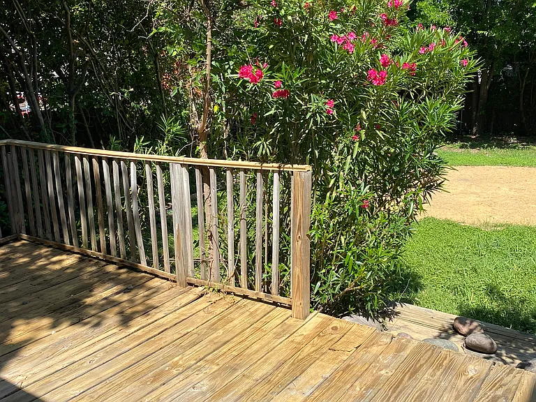 5203 Sutton Ct — Photo 9