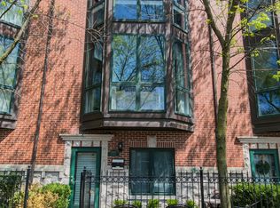 2005 N Hoyne Ave, Chicago, IL 60647