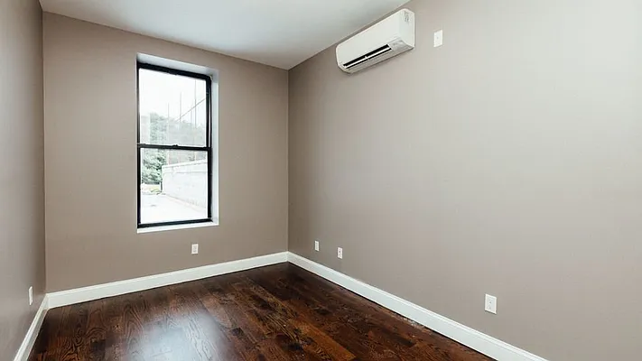 Rented by Nooklyn NYC LLC | media 48