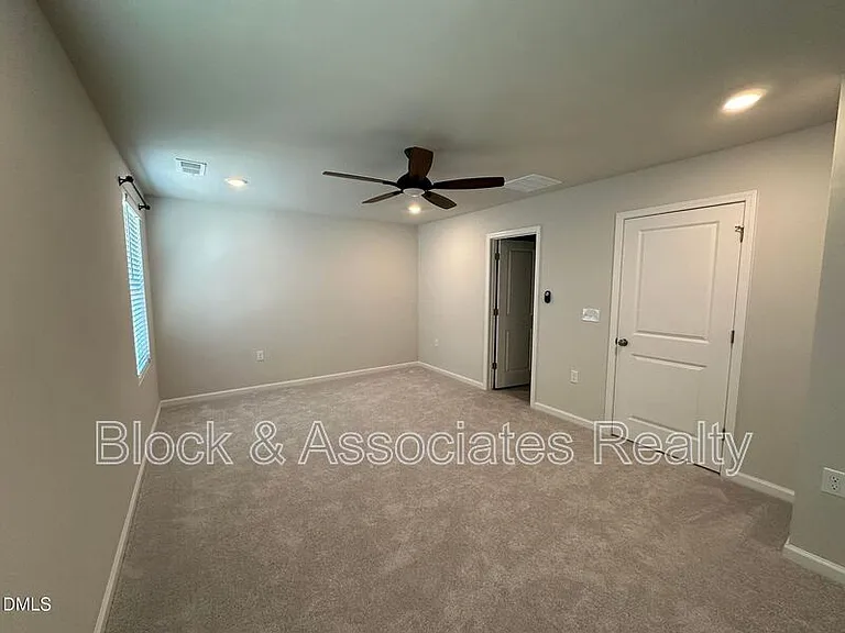 608 Gimari Dr — Photo 17