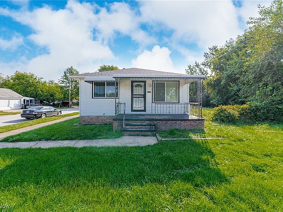 4th image of 4059 W 130th St