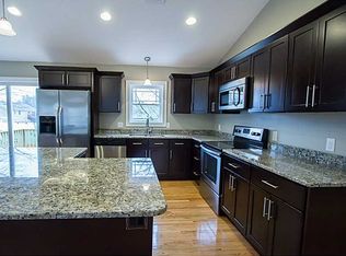 77 Puritan Ave, Coventry, RI 02816