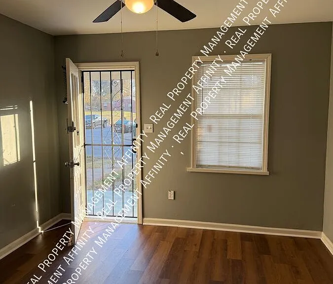 1751 Bismark St #A — Photo 3