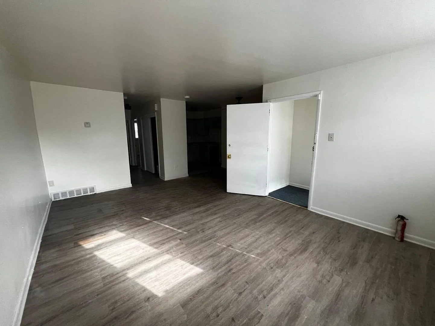 4039 Balwynne Park Rd — Photo 3