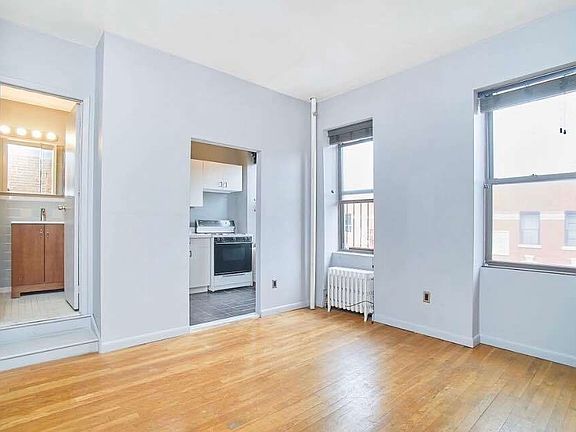 2nd image of 260 W 15th St APT 5F