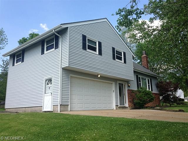 1st image of 2323 Sherwin Dr