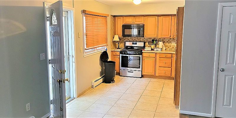 1st image of 48 Ionia Ave #2A