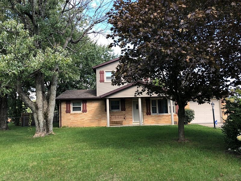 1st image of 6304 W McArthur Ln