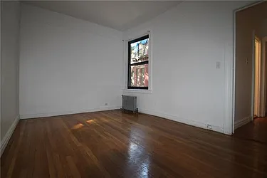 Rented by Space Marketing Shop