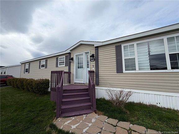3rd image of 42 Tracadie Dr