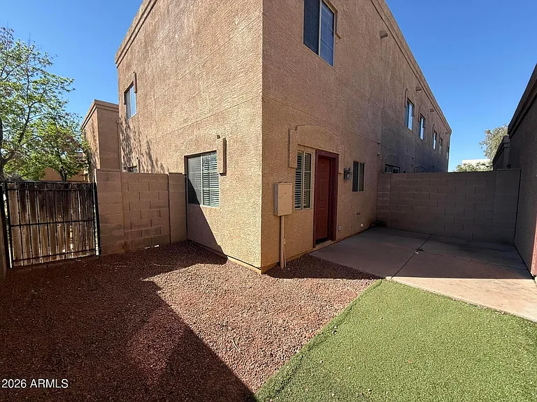 2834 E Tracy Ln #1 — Photo 18