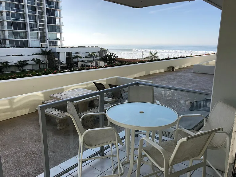 1730 Avenida Del Mundo #110 — Photo 30