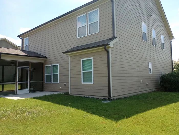 48 Hatfield Way — Photo 58